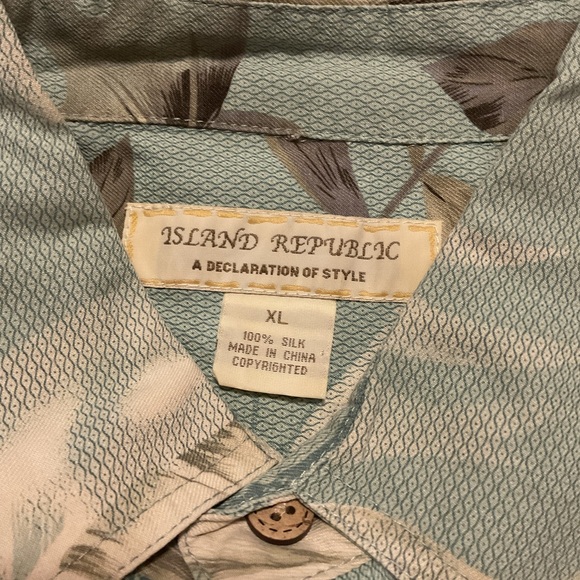 Island Republic Men’s Hawaiian Shirt Multicolor Short Sleeve - Picture 6 of 7